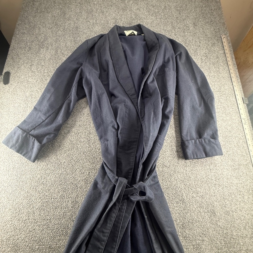 LL Bean Mens Vintage Navy Blue Cotton Flannel Collar Robe Large Regular USA